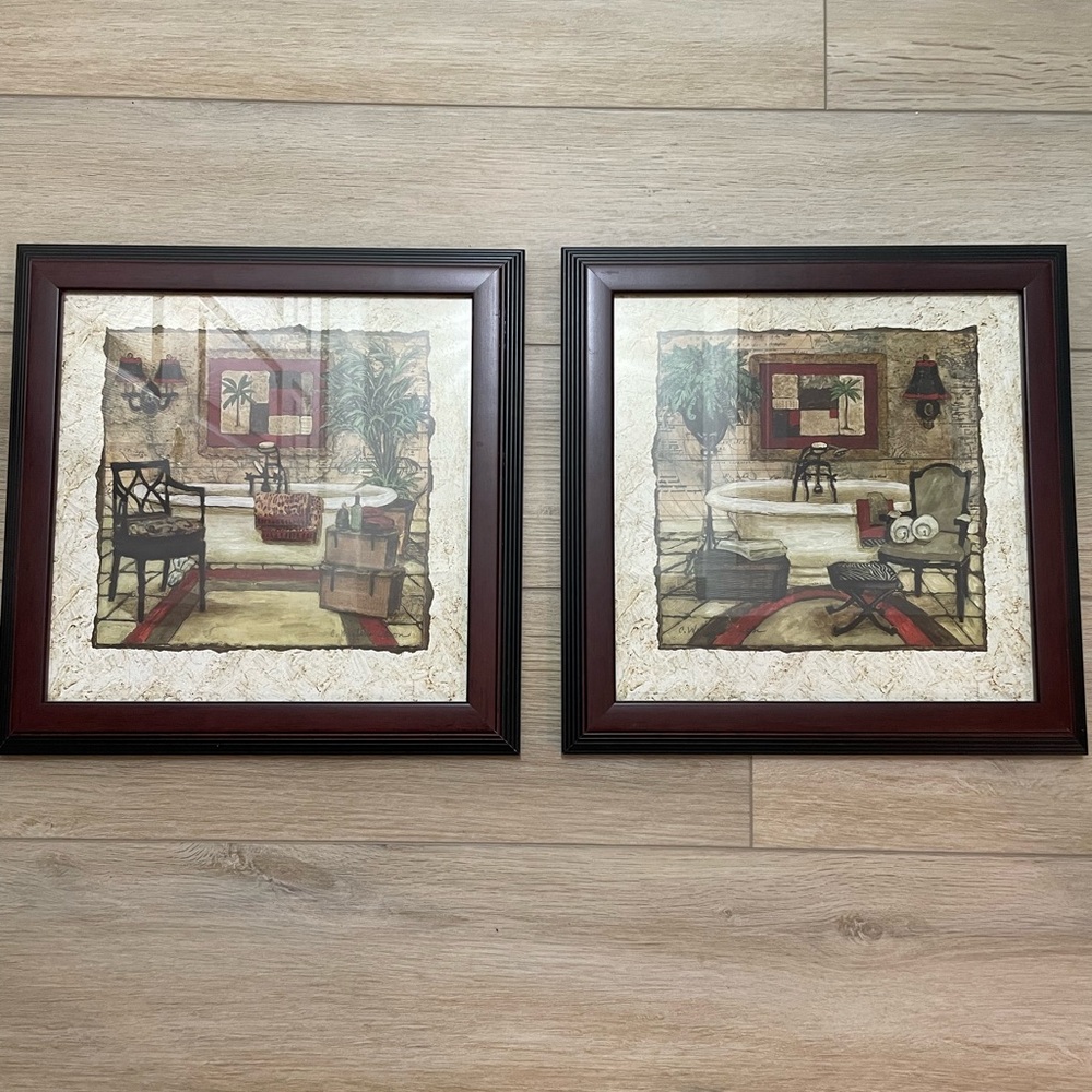 Set of 2 Framed Bathroom prints Global spa I & II
framed